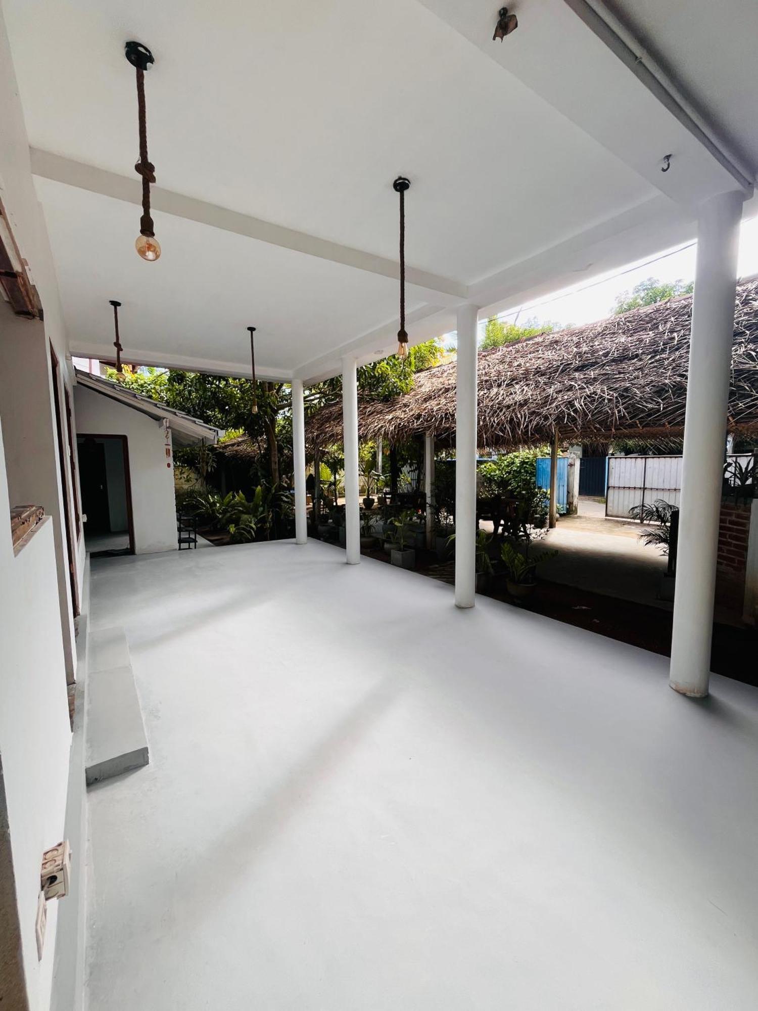 Avalon Apartment เวลิกามา ภายนอก รูปภาพ