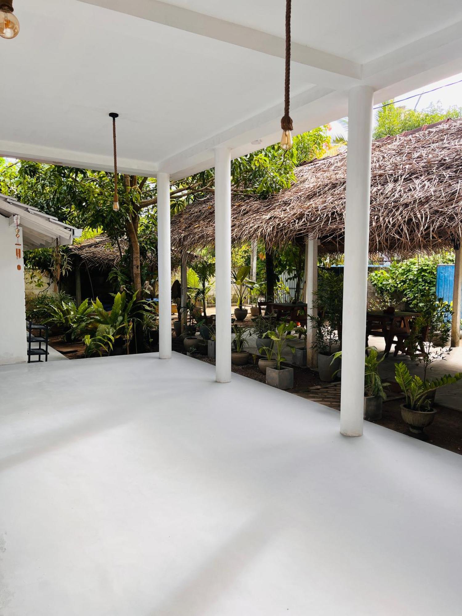 Avalon Apartment เวลิกามา ภายนอก รูปภาพ