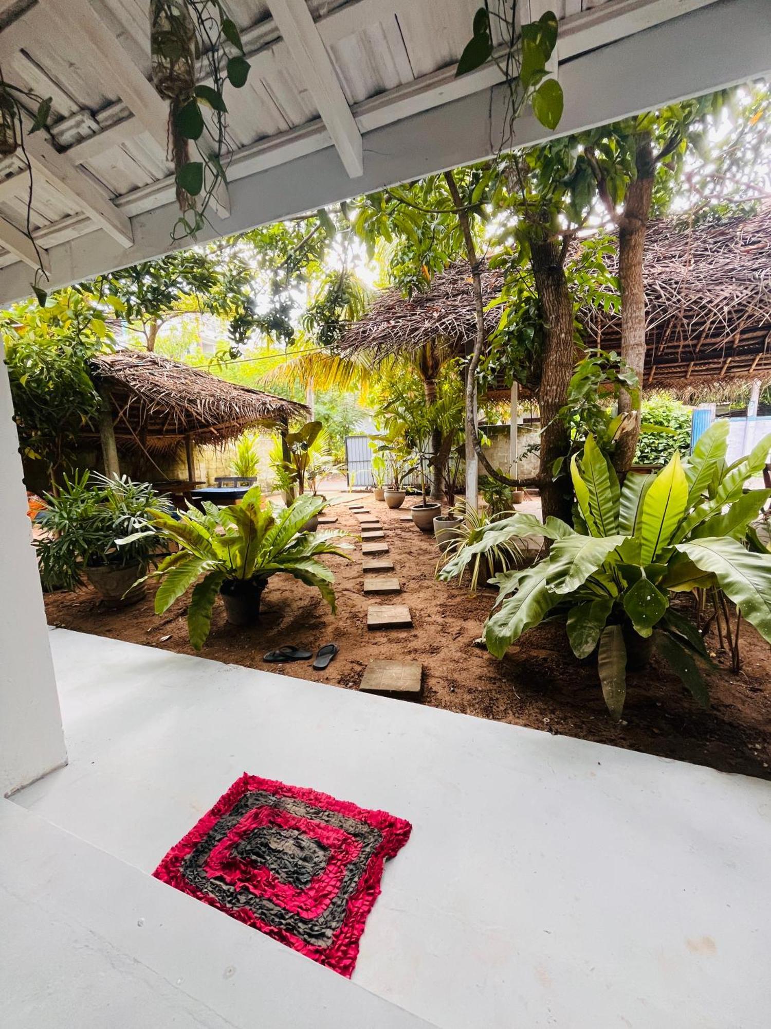Avalon Apartment เวลิกามา ภายนอก รูปภาพ
