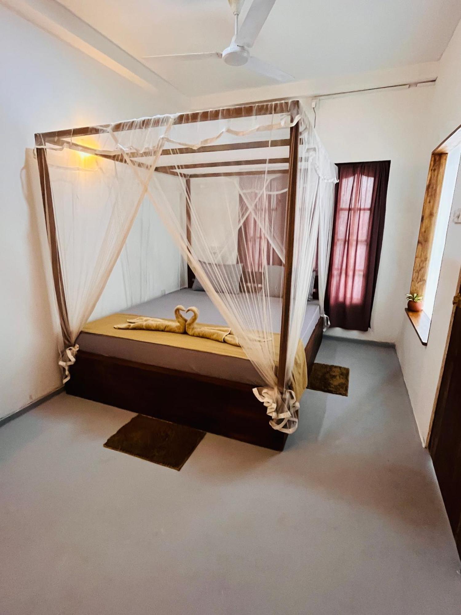 Avalon Apartment เวลิกามา ภายนอก รูปภาพ